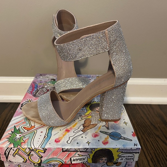 Jeffrey Campbell Kassidy Rhinestone Heeled Sandals - 7.5 - Picture 2 of 3